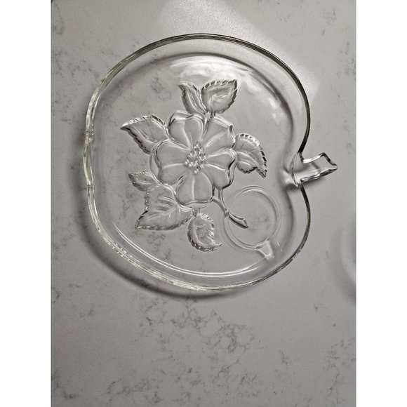 Hazel Atlas Apple Blossom Glass Plates and Cups Vintage dining‎ Set of 4 - Picture 3 of 8